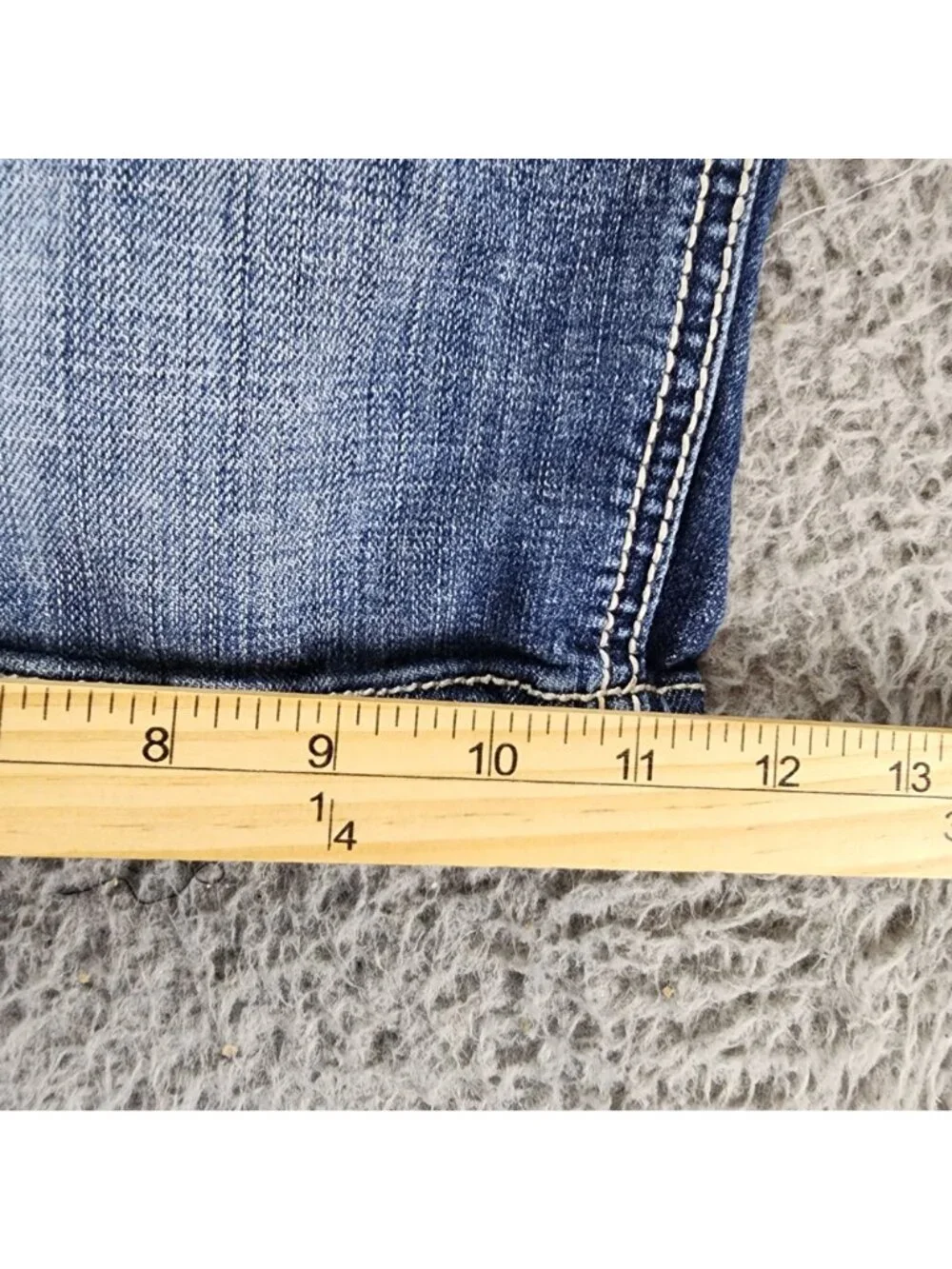 Wrangler Shorts Womens 13/14 Blue Stretch Denim Jorts *Read*